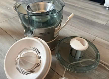 Photo of free Vintage Moulinex Juice Machine Duo 8315 (Lower Walkley S6) #2