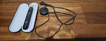 Photo of free Oral B i0 toothbrush Bluetooth (Wantage, OX12) #3