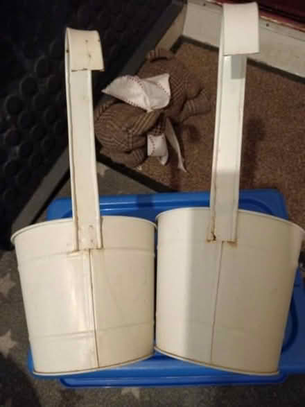 Photo of free Hanging plant pots (SW15 Putney Vale) #3