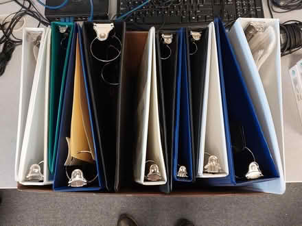 Photo of free box of 12 binders (Spencerport) #1