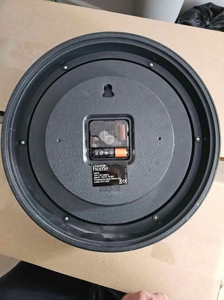 Photo of free Wall clock (Nn54wu) #2