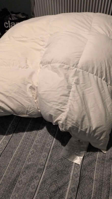Photo of free King size down duvet (Chesham HP5) #1
