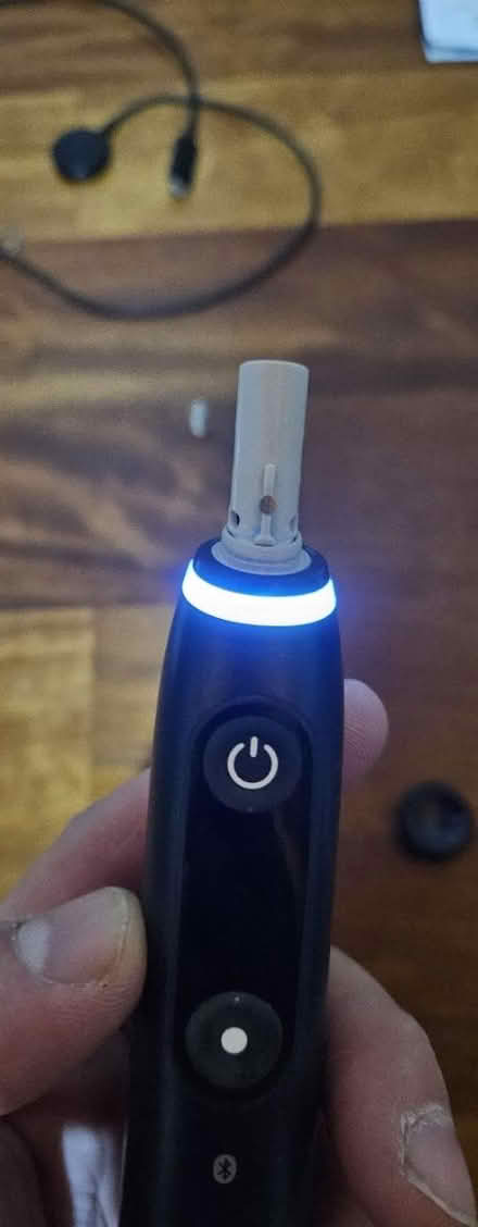 Photo of free Oral B i0 toothbrush Bluetooth (Wantage, OX12) #1