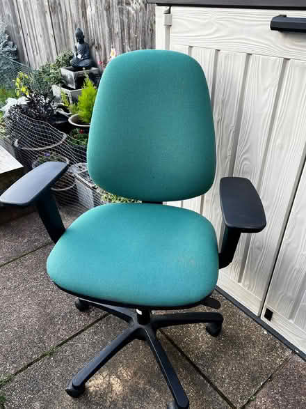 Photo of free Office Chair, Great Condition (Basingstoke RG22) #2