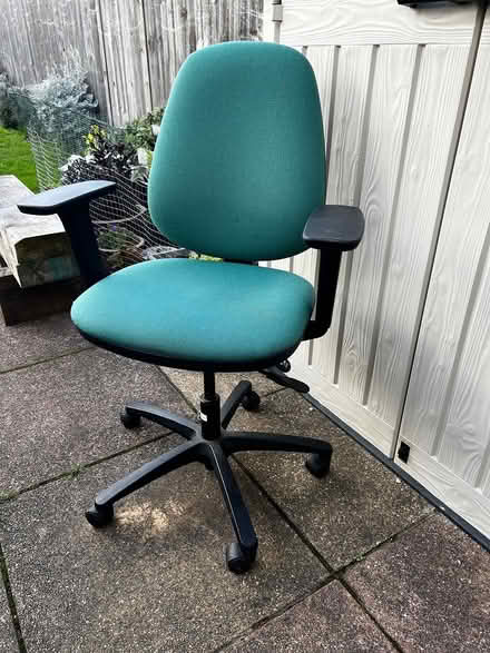 Photo of free Office Chair, Great Condition (Basingstoke RG22) #1