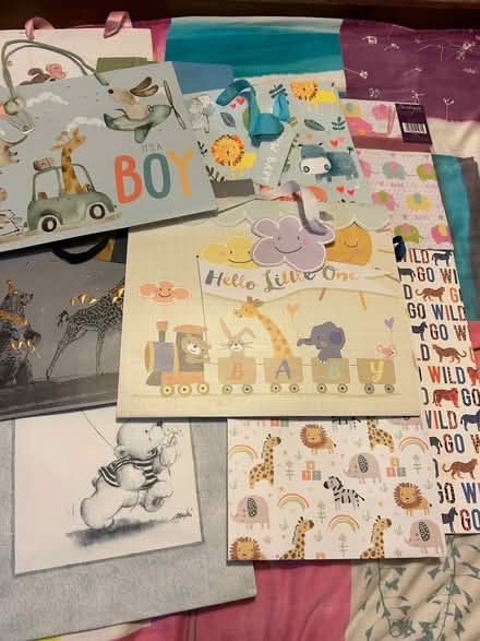 Photo of free Various gift bags. (Aylestone LE2) #2