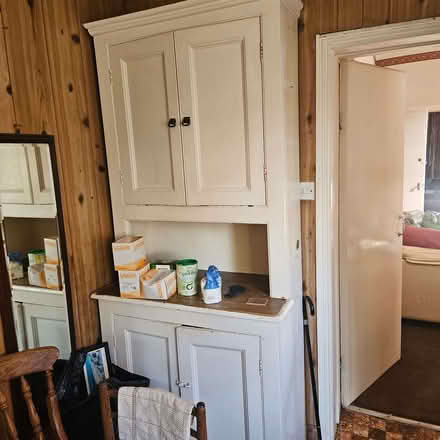 Photo of free Kitchen dresser (Starbeck HG2) #1