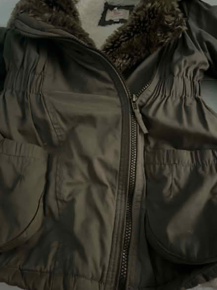 Photo of free Age 4-5 warm coat (CR0) #3