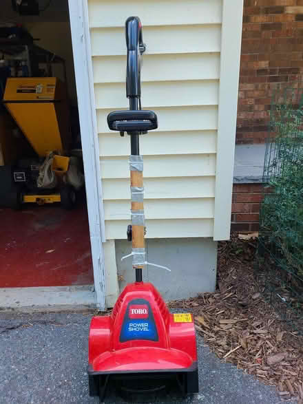 Photo of free Toro power shovel (Methuen, MA) #2