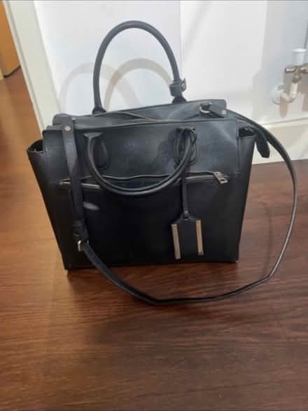 Photo of free Zara bag - faulty zip (Dalston sq E8) #1