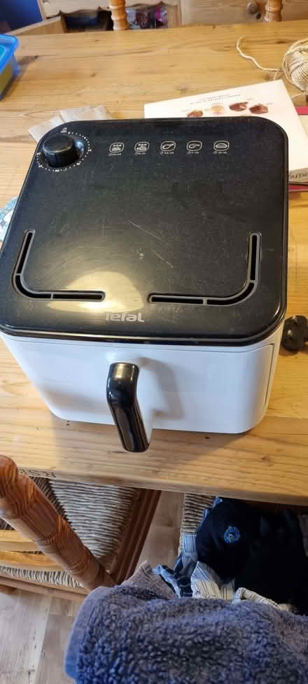 Photo of free Air Fryer (Bevendean BN2) #1