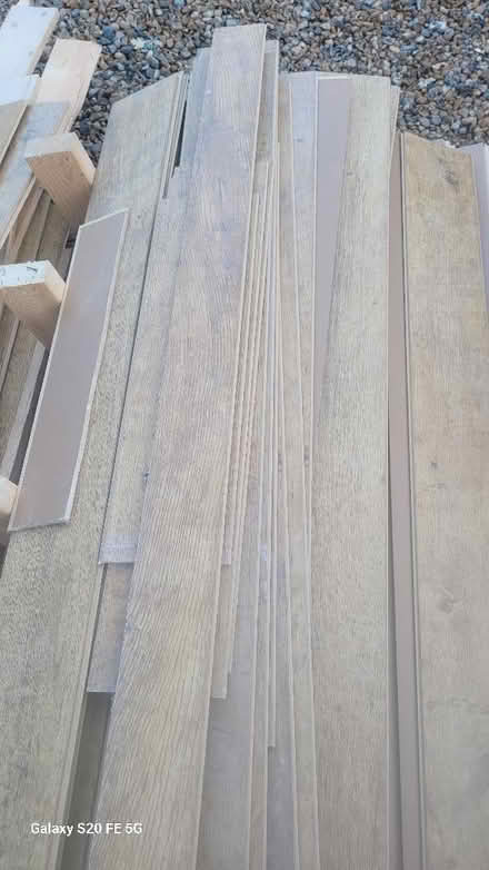 Photo of free Oak laminate flooring (Bromley BR3) #2