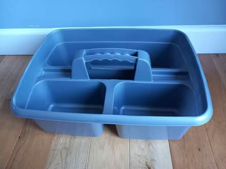 Photo of free cleaning tray (RG6 near Palmer Park) #1