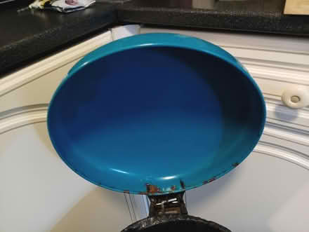 Photo of free Teal coloured bin (South reading RG2) #3