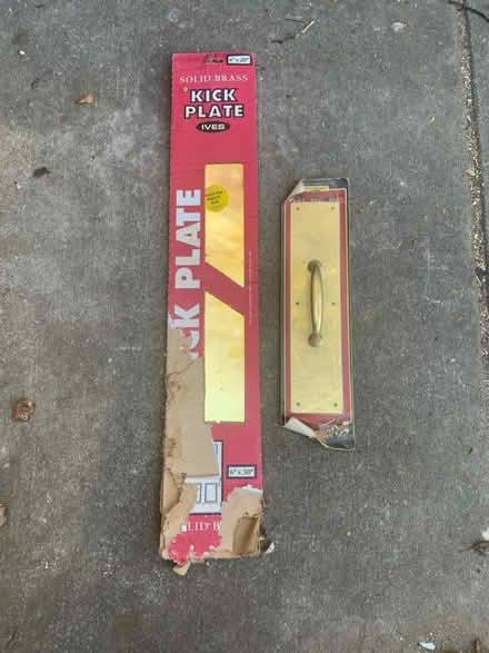 Photo of free Brass Door Hardware (North Cleveland Park) #1