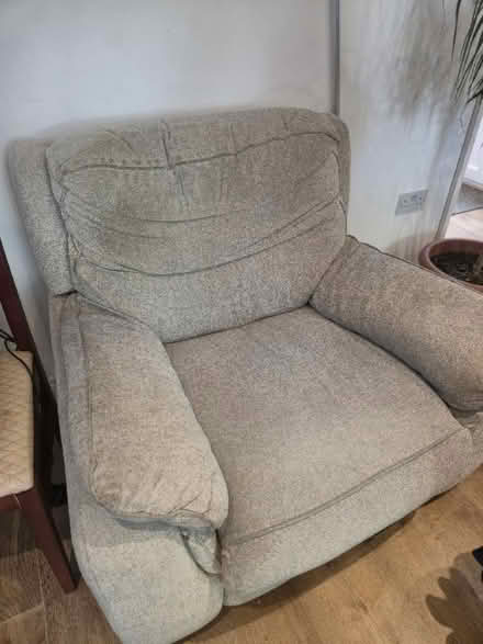 Photo of free 3 sofas - stained (Cheshunt EN8) #3