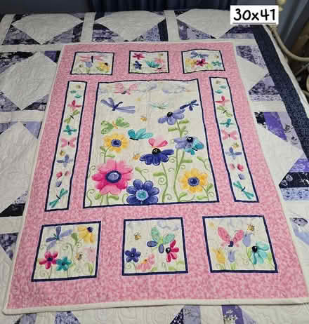 Photo of free baby size quilt 30x41 (off Fisher Blvd) #1