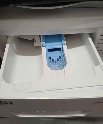 Photo of free Washing machine (Hp2 6bg grovehill) #2