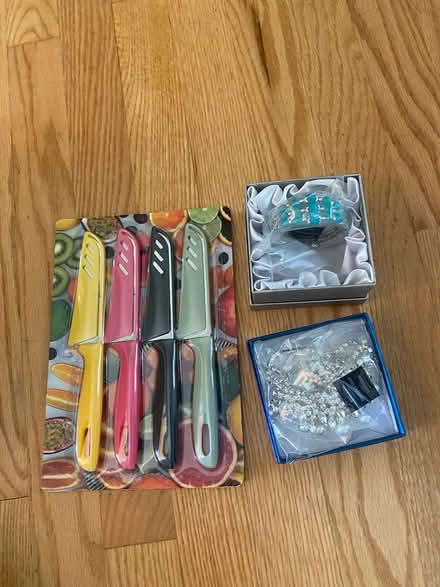 Photo of free Odds and Ends (Woodbine) #2