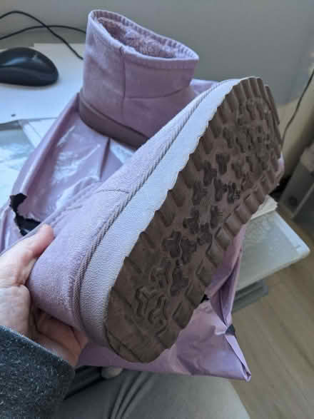 Photo of free Ladies slipper boots size UK 6 (EH5, Granton, Edinburgh) #2