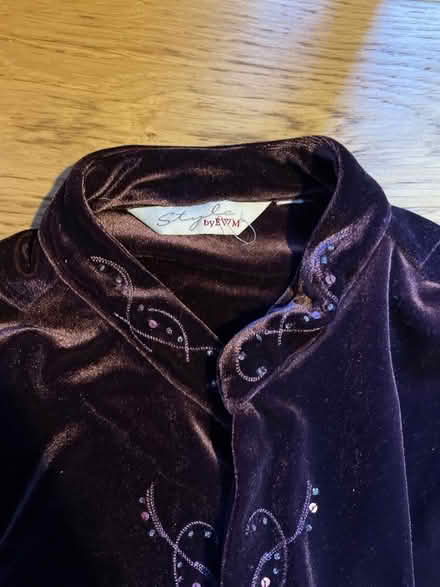 Photo of free Velvet robe (Stockwell) #4