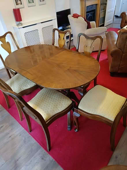 Photo of free Dining table and chairs (Adeyfield HP2) #1