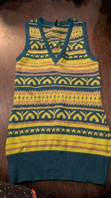 Photo of free Vintage Sweater vest (Beacon Hill) #1