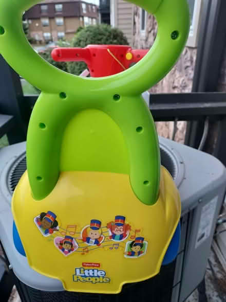 Photo of free Fisher-Price Music Parade Ride-On (little ferry) #2