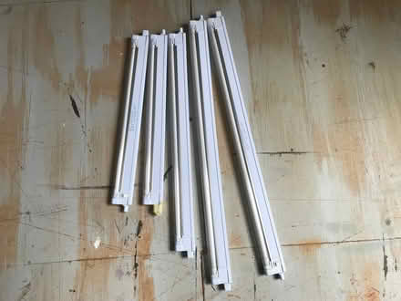 Photo of free Coutertop lighting - old fashioned. (Stoke Newington N16) #1