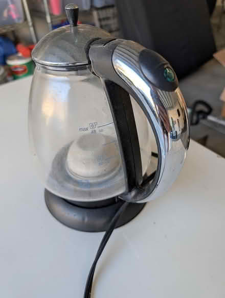 Photo of free Electric tea kettle (Terra Vista Way and Pierce Ave) #2