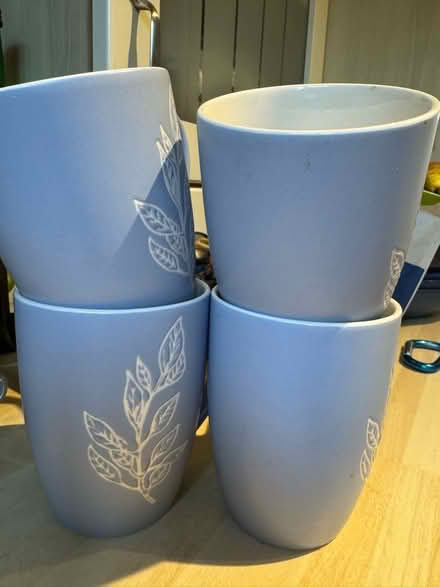 Photo of free 4 mugs, 1 bowl, 1 plate. (Gleneagles area, Wboro NN8) #1