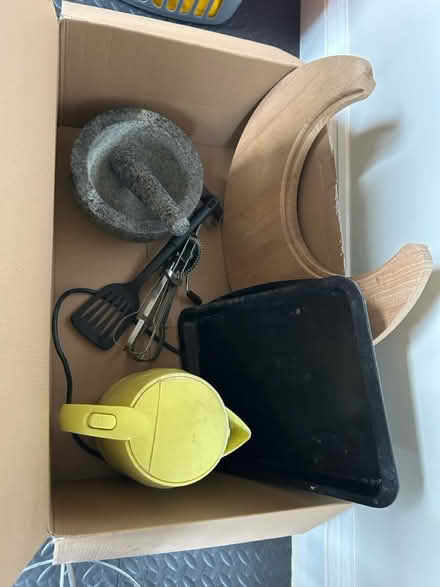 Photo of free Kitchen bits (Stevenage SG2) #1