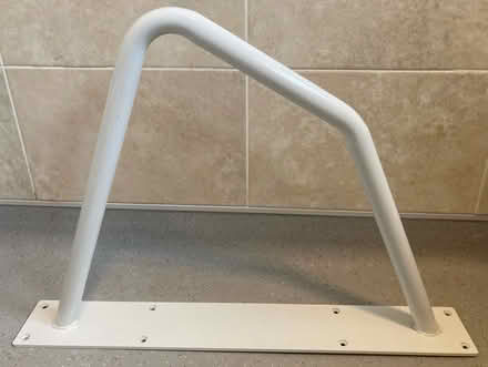 Photo of free D-shaped grab rail (Westbury on Trym BS9) #1