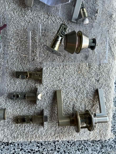 Photo of free Door handles and deadbolt locks (Oviedo) #4