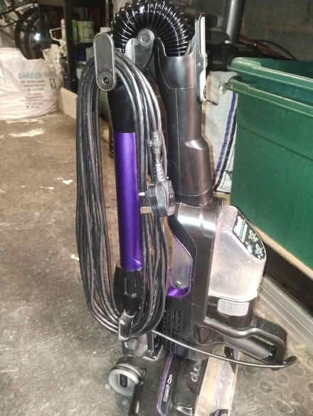 Photo of free Shark Stick Vacuum HZ500UK (CO12) #1