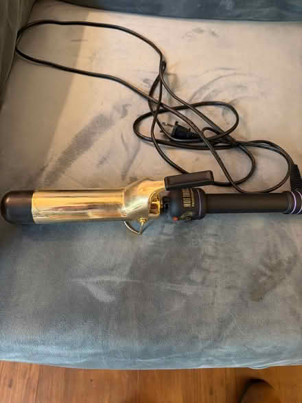 Photo of free 2 inch curling iron (West Chester) #1