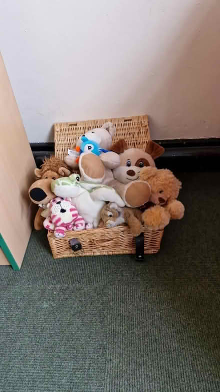 Photo of Baskets, pots, trays etc (DE21) #1