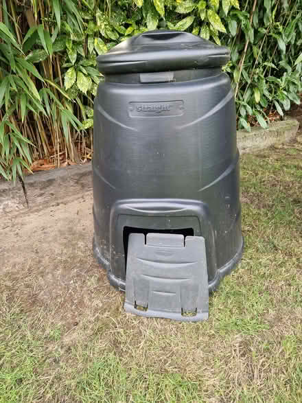 Photo of free Composter (never used) (Windsor SL4) #1