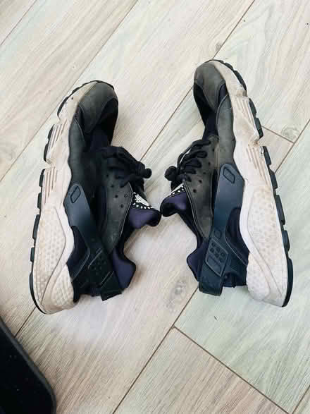 Photo of free Nike Huarache Trainers B (Bartley Green B32) #3