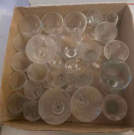Photo of free Vintage Glassware (Stoneham) #3