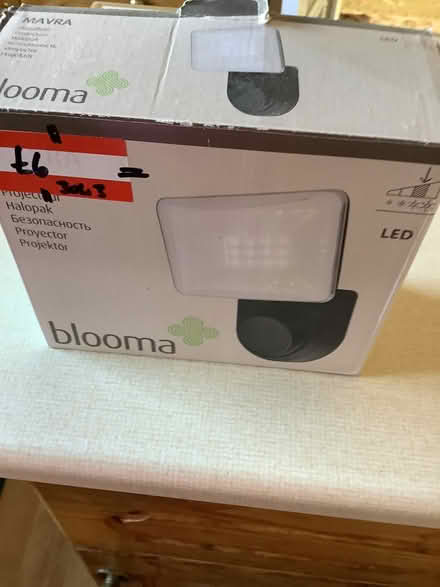 Photo of free LED light (Balerno EH14) #1