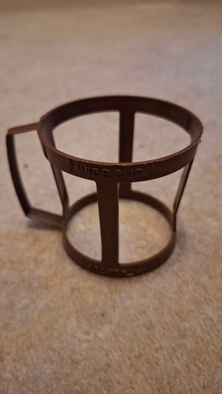 Photo of free Brown plastic cup holders (Merton Park SW20) #1