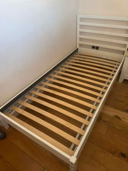 Photo of free Single Bed (TW15) #1