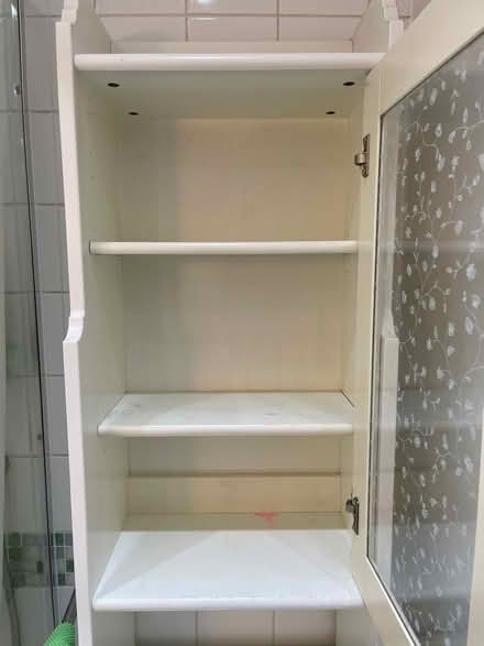 Photo of free White Ikea bathroom cabinet (Orpington, BR6) #2