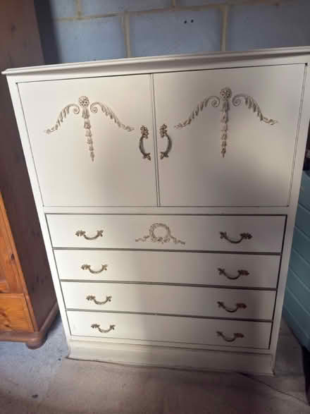 Photo of free Chest of drawer (Rochford SS4) #1