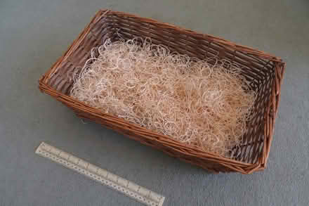 Photo of free hamper basket with straw (shavings) (Addiscombe CR0) #1