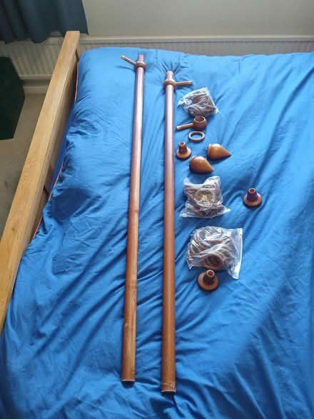 Photo of free Curtain rail (Oakridge, Basingstoke RG21) #1