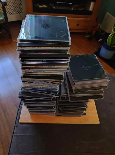 Photo of free Job lot approx 50-60 CD Jewel Cases (East Acton W12) #1
