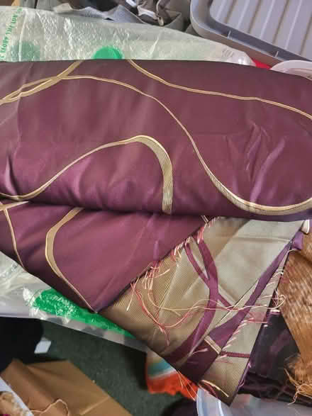 Photo of free Fabric #2 (Pr23uq Pr2 3uq) #3