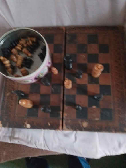 Photo of free Old chess set (Whoberley CV5) #1